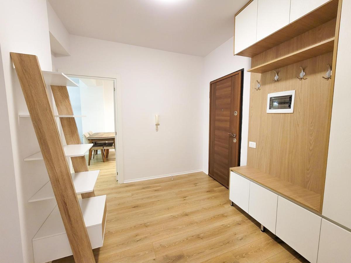 Urban Nest On Boulevard Тирана Экстерьер фото